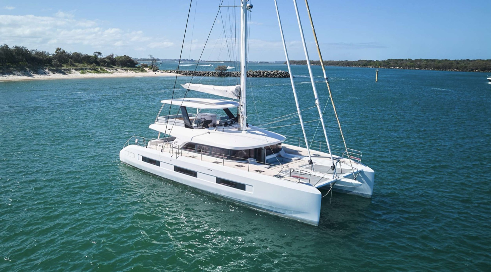AMAREA, luxury catamaran, cruising at sea