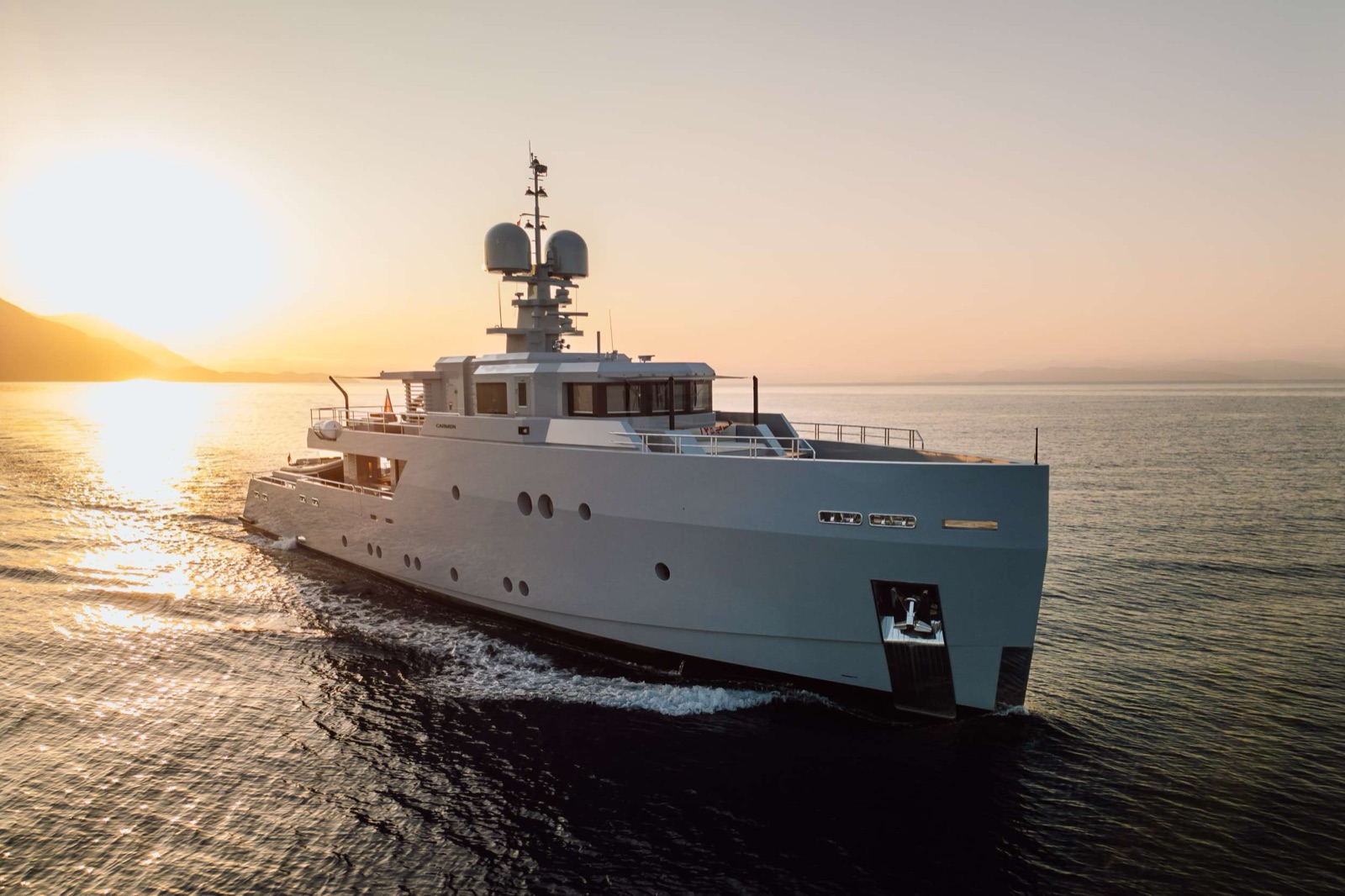 CARMEN, motor yacht, cruising at sea