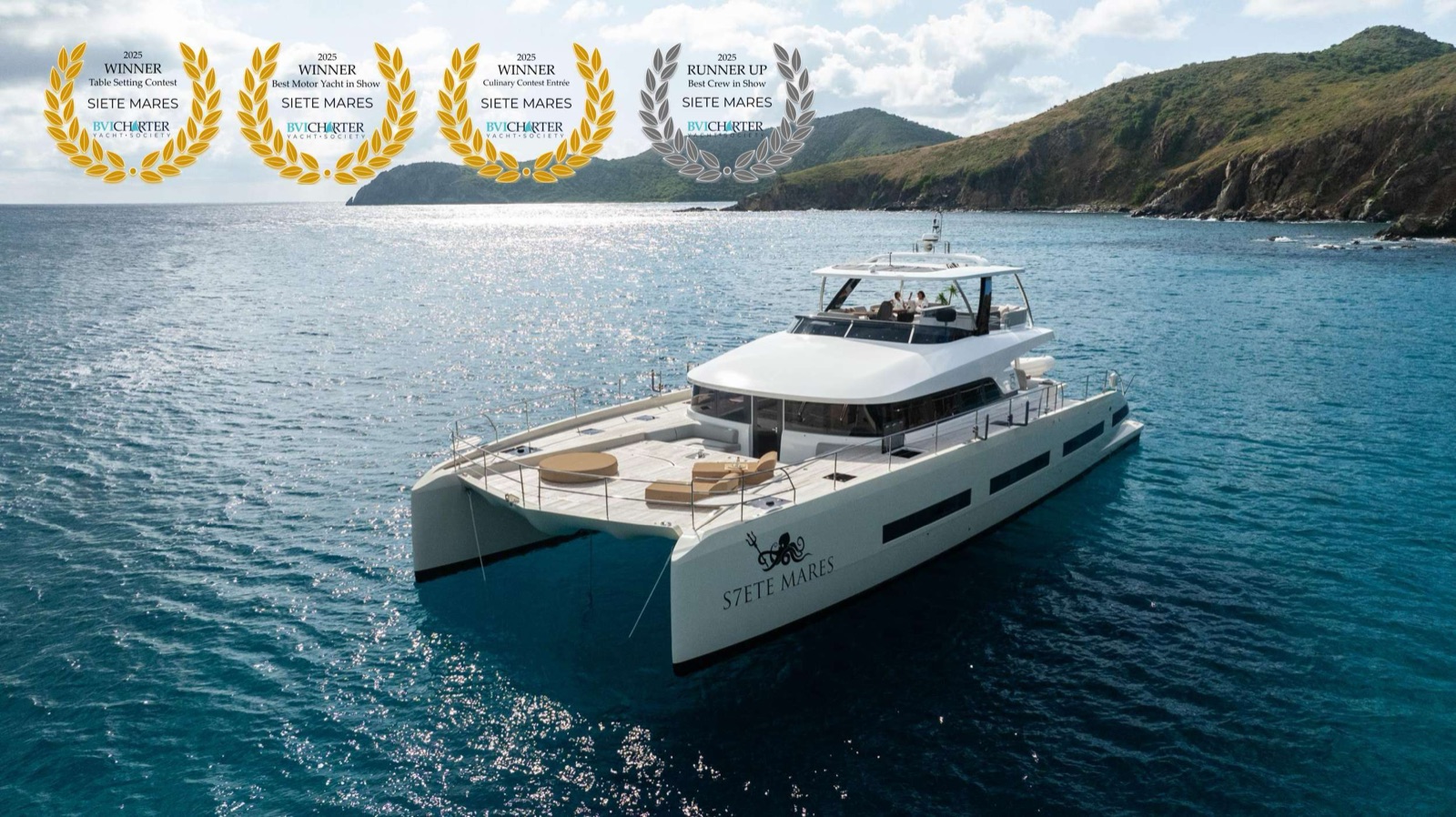 SIETE MARES, power catamaran, cruising at sea